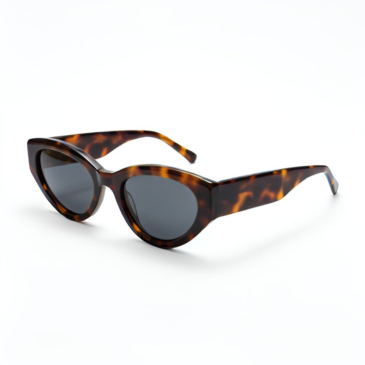 Tortoise cateye sunglasses
