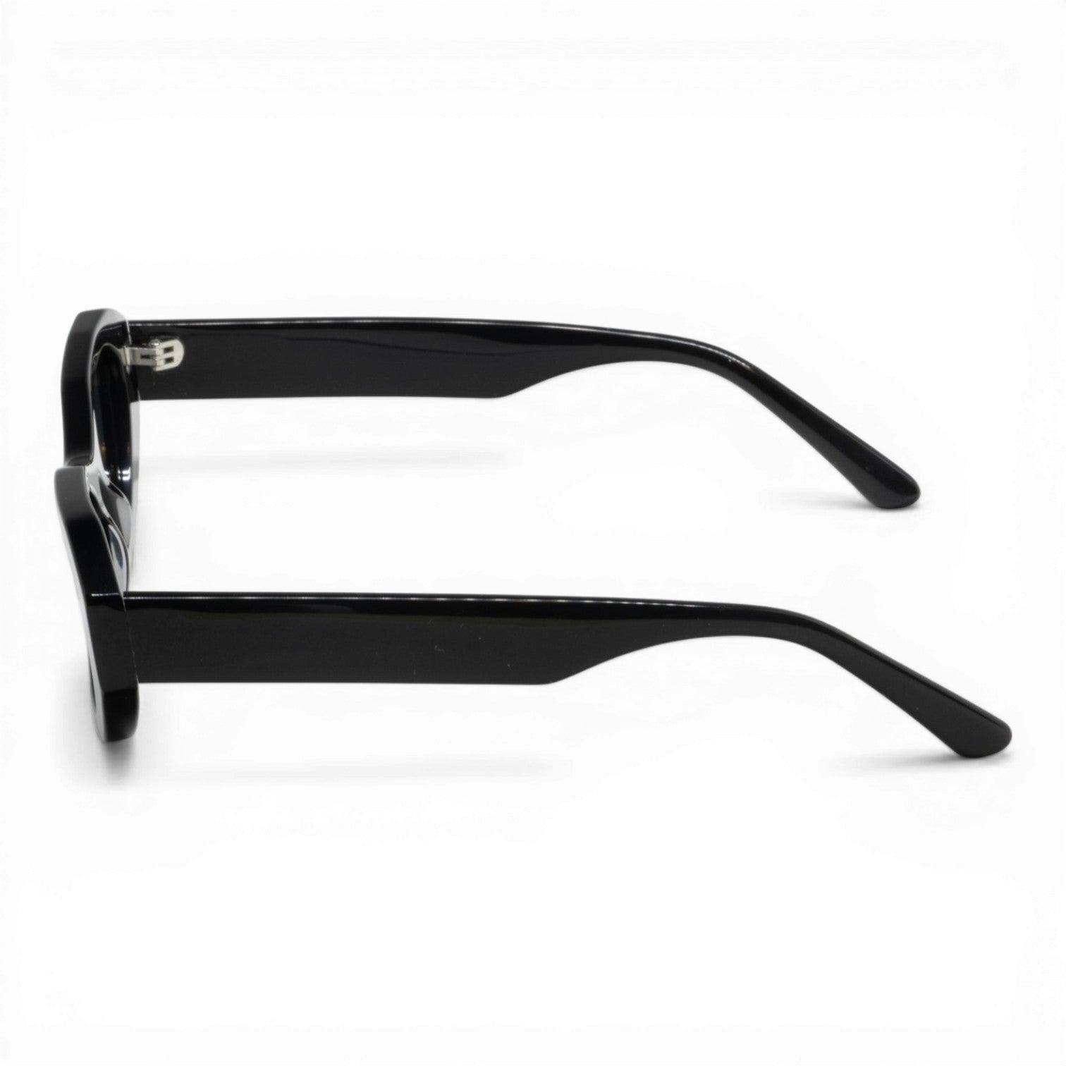 black oval sunglasses
